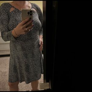 Beautiful black & white cheetah pattern Michael Kors dress!!